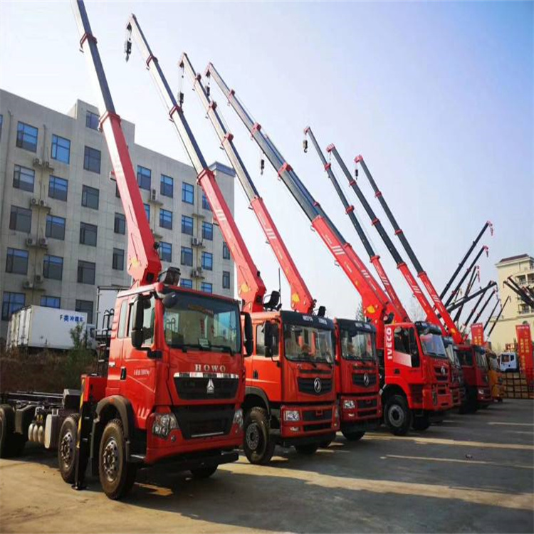 临沂租专业吊车电话