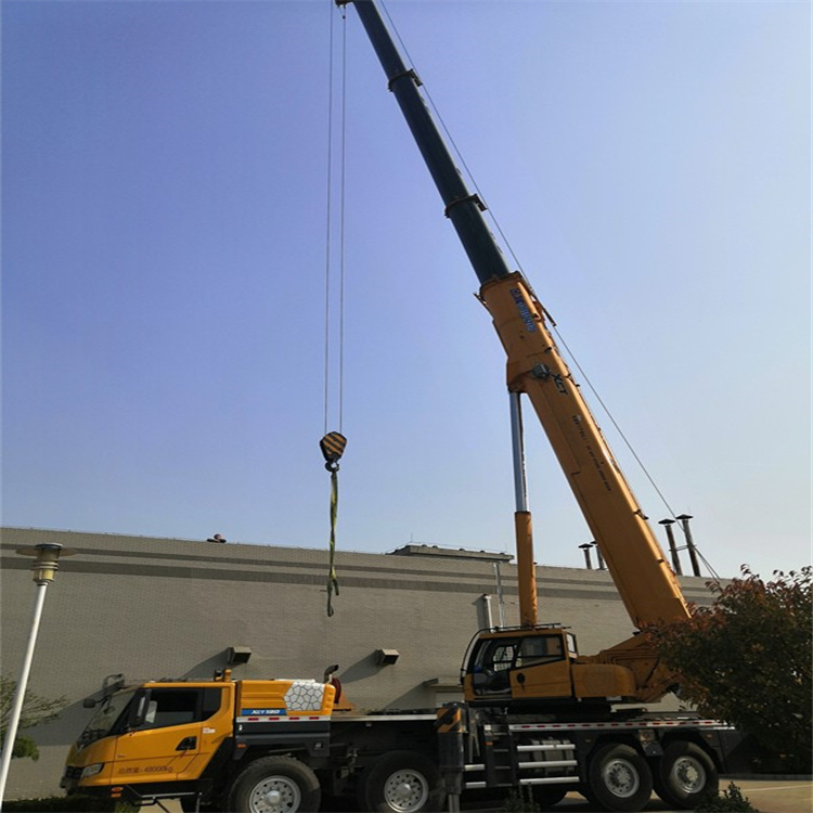 临沂 选择汽车吊租赁的秘诀与联系方式指南