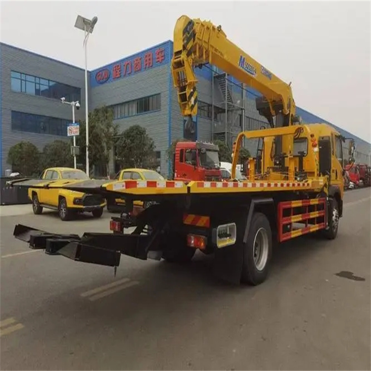 临沂附近小随车吊出租电话，轻松解决搬运烦恼