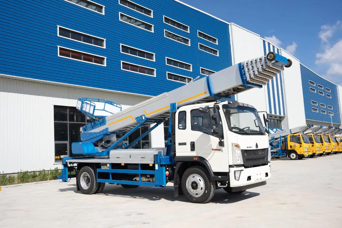 临沂出租云梯车高空作业车 建筑垃圾搬运