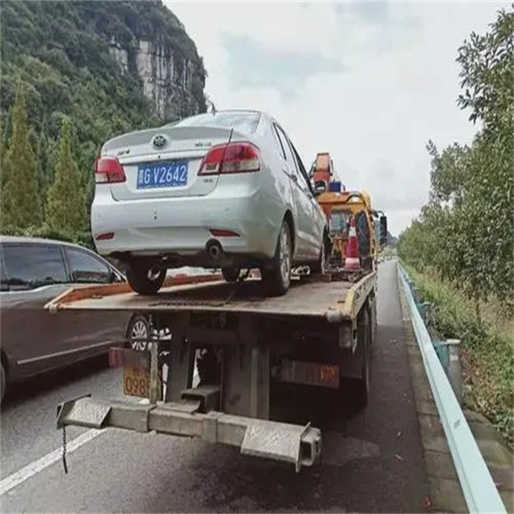 临沂吊车吊小车正确部位